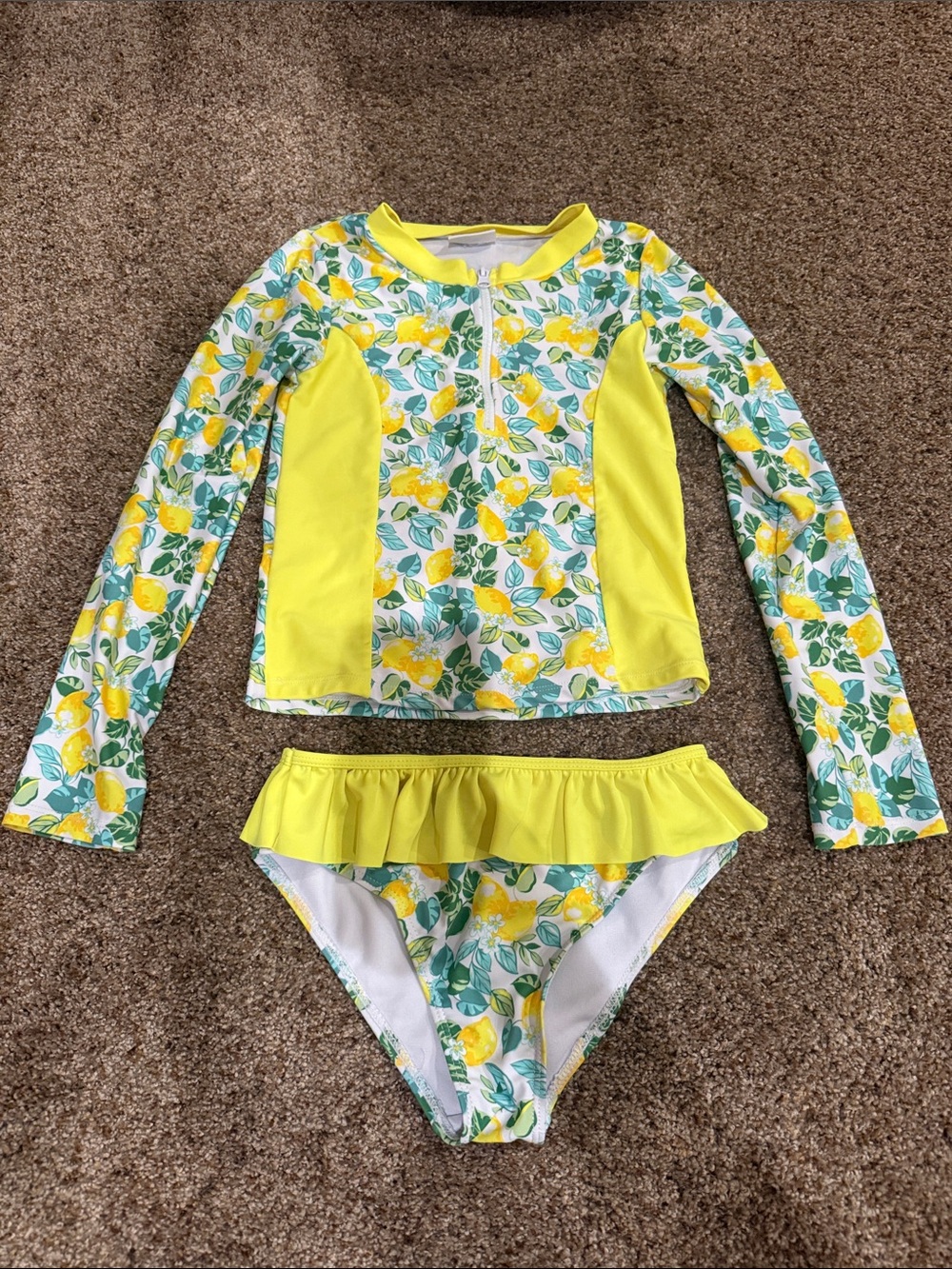 Nicole Miller Yellow & Green Lemon Print Long-Sleeve Rashguard Set